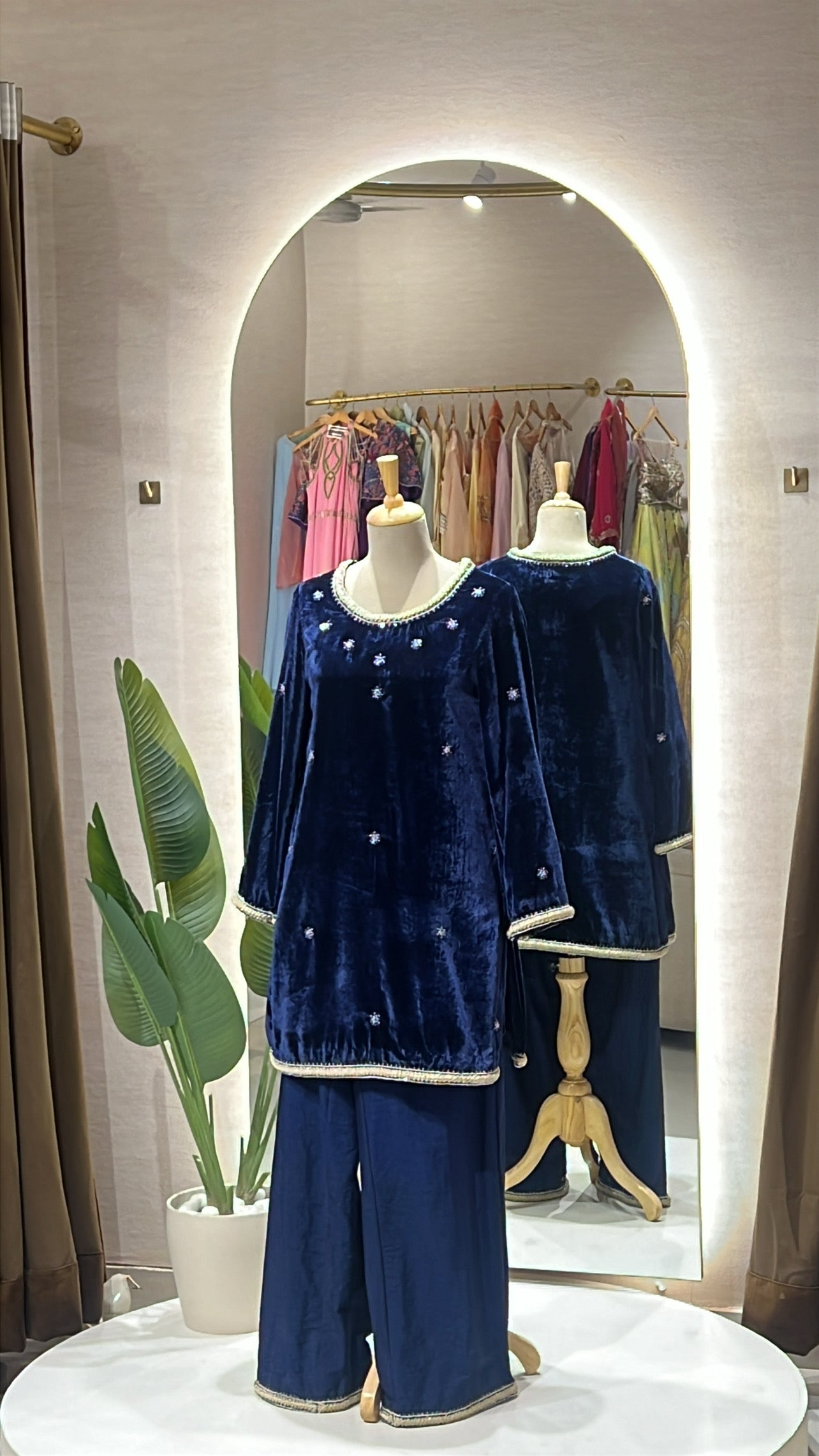 The Navy Velvet Kurta Set