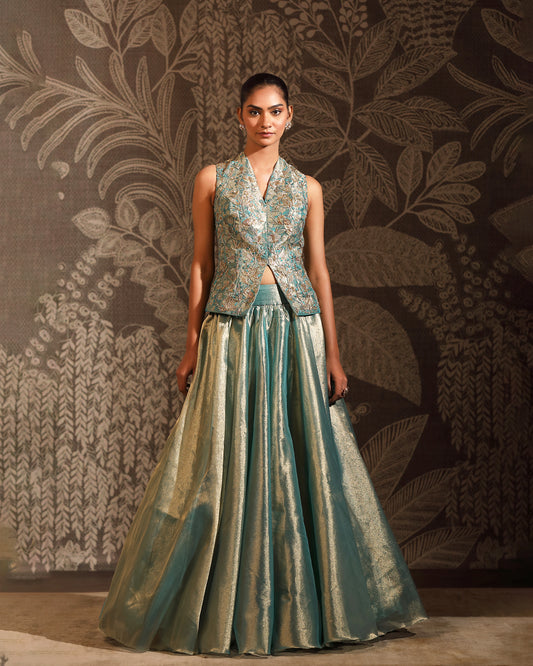 Turquoise tissue skirt
